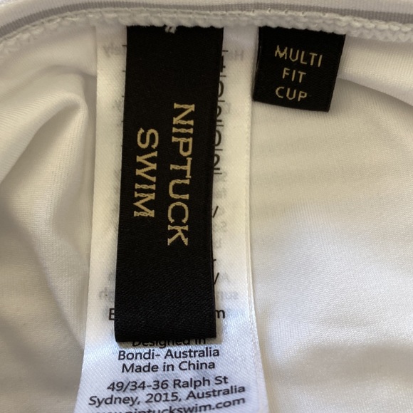 Nip Tuck Sorrento Stripe Joanne One-Piece Swim Suit Silver-Grey & White size 10 - Picture 4 of 16